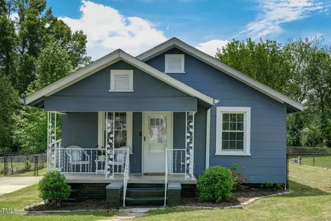 1542 Albright Ave, Burlington, NC 27215