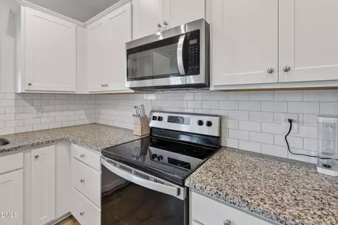 Kitchen - 21 Longbow Dr, Middlesex, NC 27557 photo 4 of 5