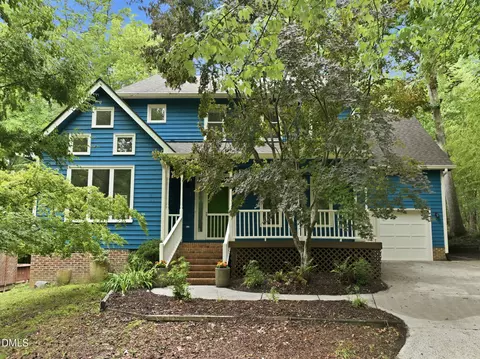 121 Waverly Forest Ln, Chapel Hill, NC 27516