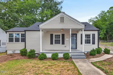 1507 Robinhood Rd, Durham, NC 27701