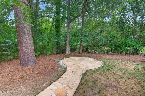 Exterior - 1507 Robinhood Rd, Durham, NC 27701 photo 13 of 14
