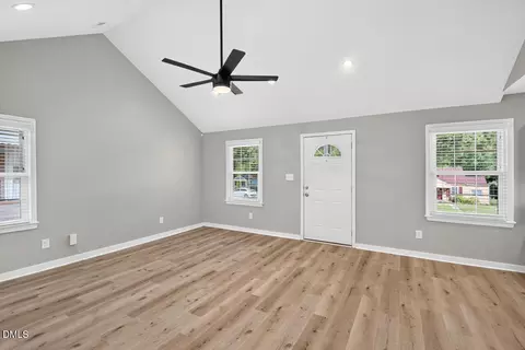 Entry Way - 1507 Robinhood Rd, Durham, NC 27701 photo 3 of 5