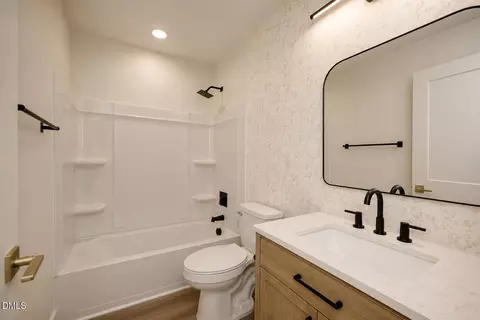 Bath - 606 E Bay St, Dunn, NC 28334 photo 3 of 3