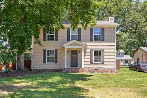 3721 Dusty Ln, Raleigh, NC 27604