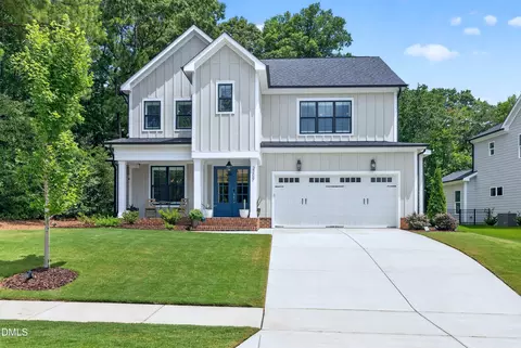 2209 Terri Creek Dr, Fuquay Varina, NC 27526