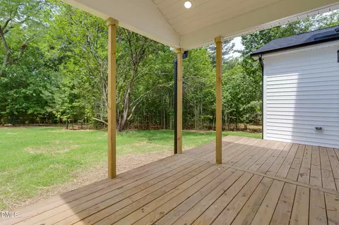 Exterior - 514 E Juniper Ave, Wake Forest, NC 27587 photo 3 of 4