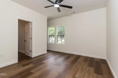 Bedroom - 514 E Juniper Ave, Wake Forest, NC 27587 photo 4 of 4