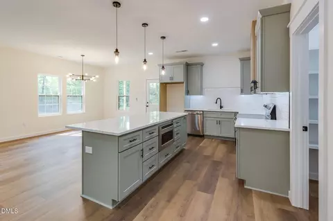 Kitchen - 514 E Juniper Ave, Wake Forest, NC 27587 photo 3 of 5