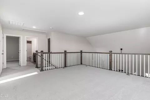 Entry Way - 54 N Rabbit Run Dr, Smithfield, NC 27577 photo 3 of 4