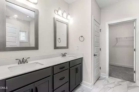 Bath - 54 N Rabbit Run Dr, Smithfield, NC 27577 photo 2 of 6