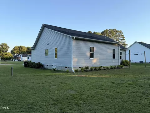 Exterior - 79 Morrison Dr, Dunn, NC 28334 photo 5 of 6