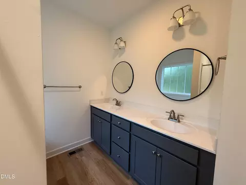 Bath - 79 Morrison Dr, Dunn, NC 28334 photo 4 of 4