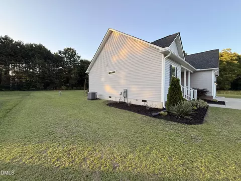 Exterior - 79 Morrison Dr, Dunn, NC 28334 photo 3 of 6