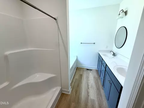 Bath - 79 Morrison Dr, Dunn, NC 28334 photo 2 of 4
