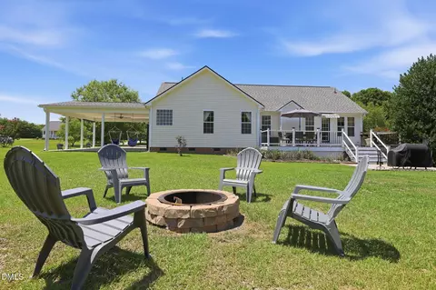 Exterior - 166 Edmondson Dr, Willow Spring, NC 27592 photo 8 of 10