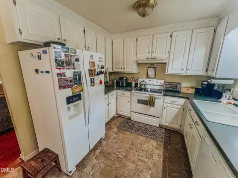 Kitchen - 210 Alice Dr, Garner, NC 27529 photo 1 of 1