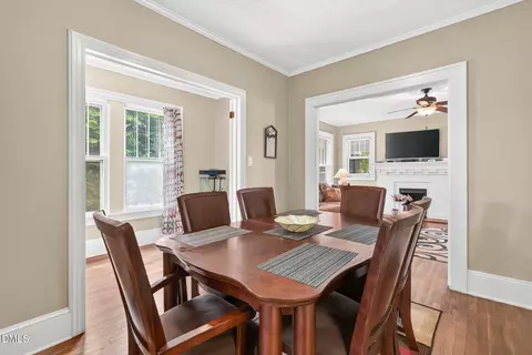 Dining - 301 E Divine St, Dunn, NC 28334 photo 3 of 4