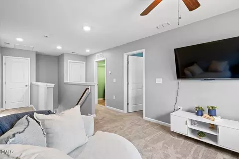 Entry Way - 116 Putters Ct, Durham, NC 27703 photo 1 of 3