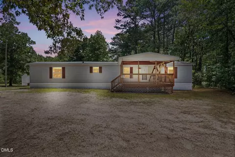 243 Violet Ln, Coats, NC 27521