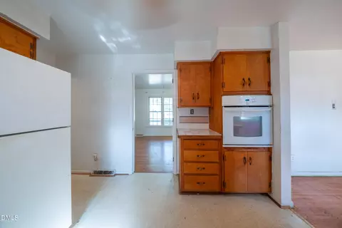 Kitchen - 3832 Hermine St, Durham, NC 27705 photo 2 of 3