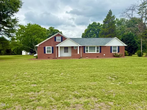 1418 Pagetown Rd, Elon, NC 27244