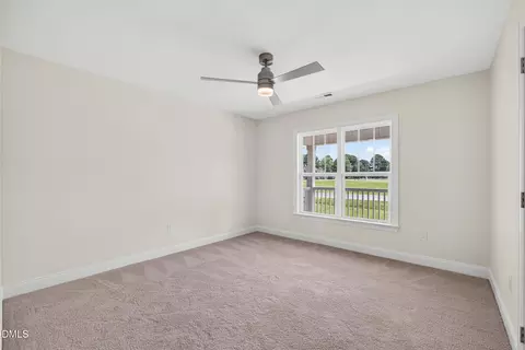Bedroom - 175 Tracy Ln, Dunn, NC 28334 photo 6 of 7