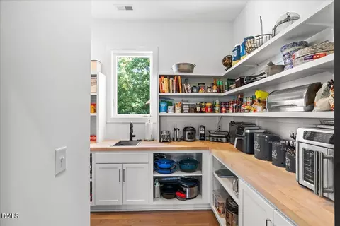 Kitchen - 290 Old Chevy Rd, Moncure, NC 27559 photo 5 of 10