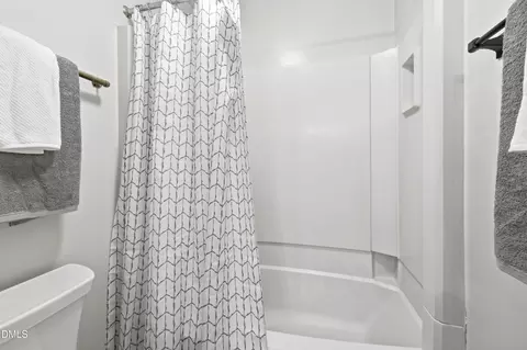 Bath - 4100 Five Oaks Unit 6 Dr, Durham, NC 27707 photo 4 of 4