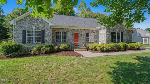 2115 Forest Edge Dr, Greensboro, NC 27406
