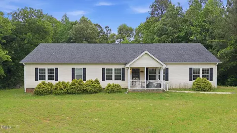 5293 Crabtree Rd, Nashville, NC 27856
