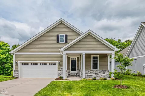 1108 Hudson Dr, Mebane, NC 27302