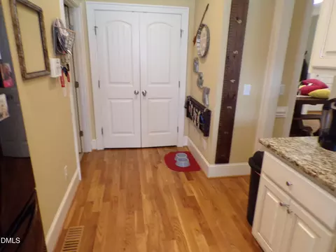 Entry Way - 8201 Plum Bush Ct, Willow Spring, NC 27592 photo 2 of 2