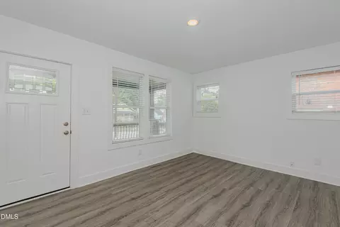 411 Dunstan Ave, Durham, NC 27707 photo 5