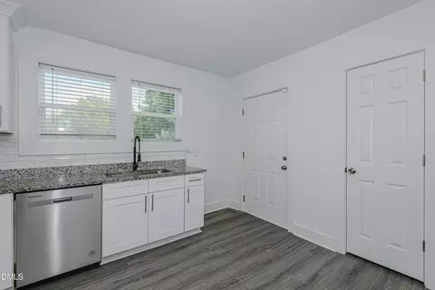 411 Dunstan Ave, Durham, NC 27707 photo 11
