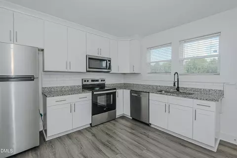 411 Dunstan Ave, Durham, NC 27707 photo 9