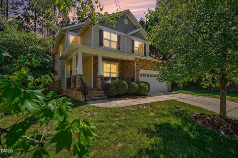6 Silverbell Ct, Durham, NC 27713 photo 5