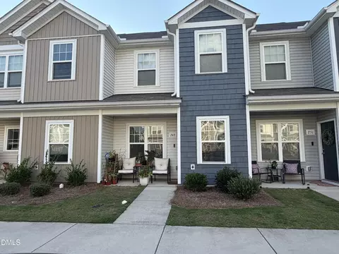 249 Yorktown Ln, Sanford, NC 27330
