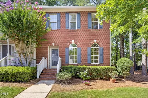 5620 Slide Rock Ln, Raleigh, NC 27613