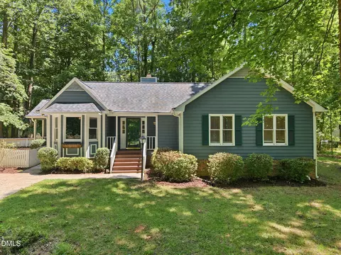 110 Twisted Ct, Hillsborough, NC 27278