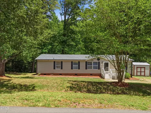 4732 Benttree Dr, Mcleansville, NC 27301