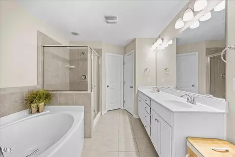 Bath - 95 Beacon Way, Garner, NC 27529 photo 1 of 2