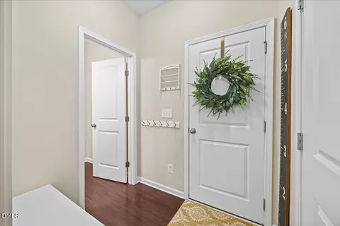 Entry Way - 95 Beacon Way, Garner, NC 27529 photo 4 of 5