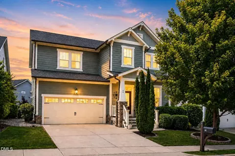 44 Rock Ledge Dr, Chapel Hill, NC 27516