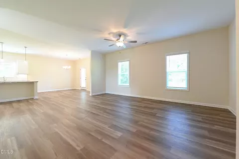 Living - 202 Baxley Dr, Dunn, NC 28334 photo 2 of 3