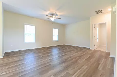Living - 202 Baxley Dr, Dunn, NC 28334 photo 1 of 3