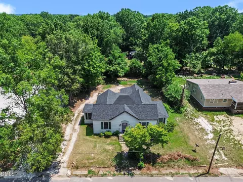 418 E Green St, Franklinton, NC 27525