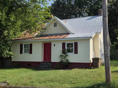 421 Pearce Ave, Wake Forest, NC 27587