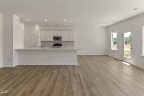 17 Valley Forge Ln, Smithfield, NC 27577 photo 5