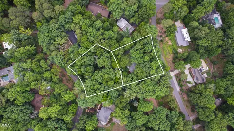 321 Woodhaven Rd, Chapel Hill, NC 27514