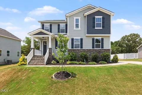 351 Fast Pitch Ln, Four Oaks, NC 27524